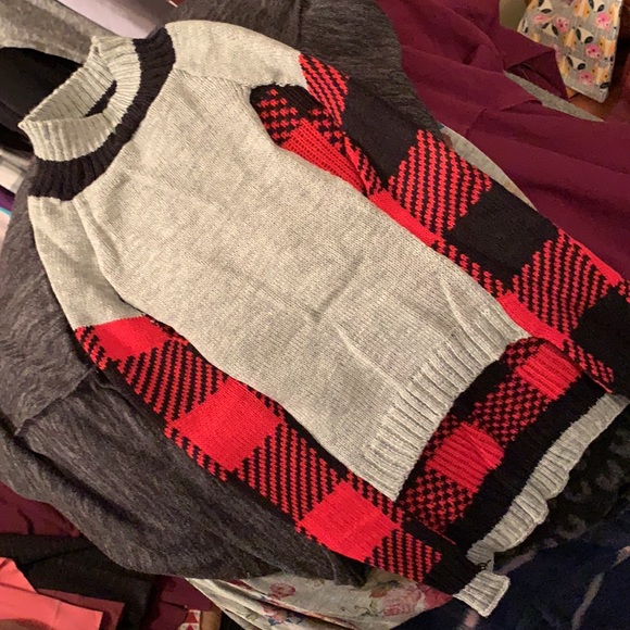Dog sweater red & black buffalo plaid w/pocket various sizes - Picture 5 of 8